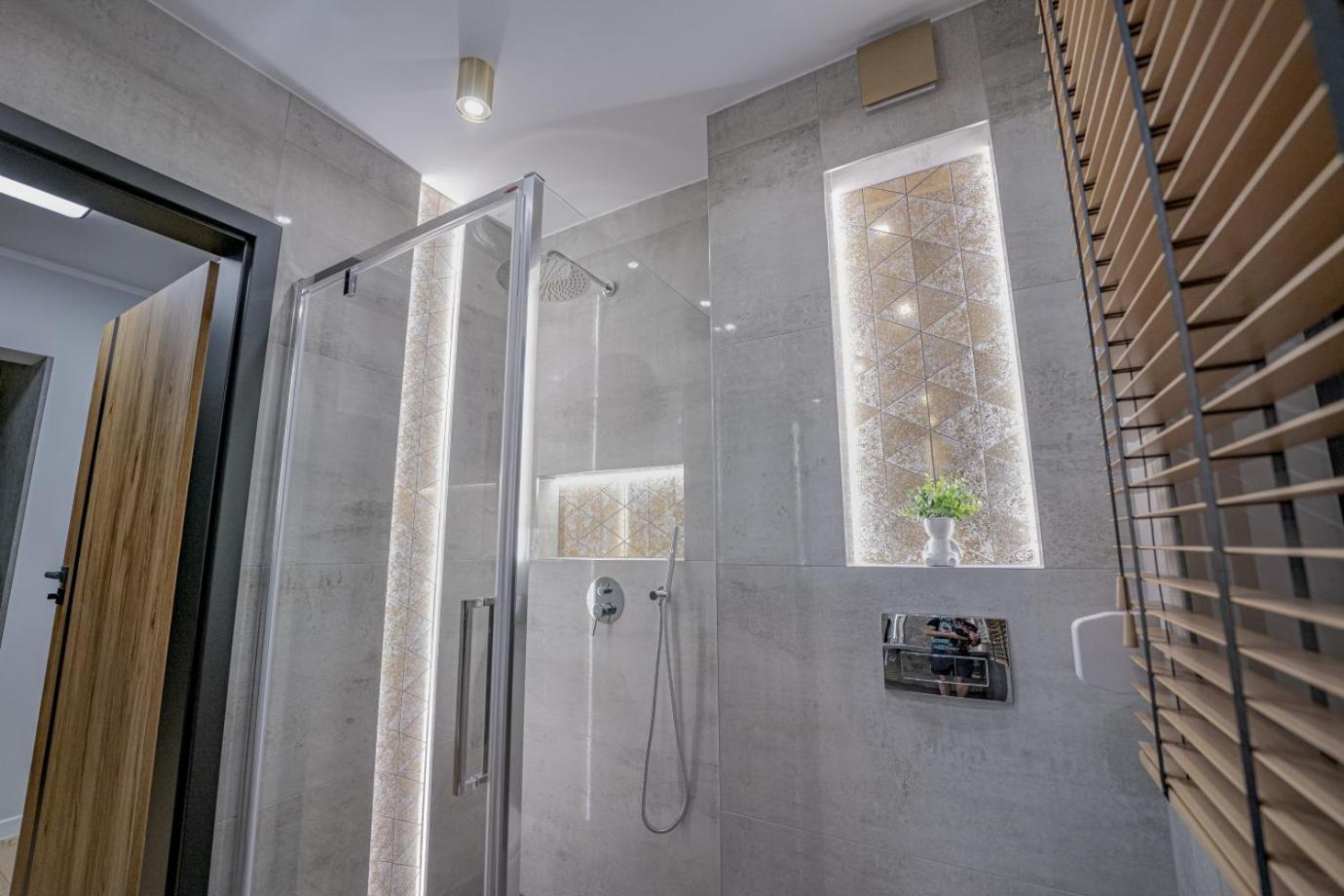Apartament W Cieplicach Platinium Еленя-Гура Экстерьер фото