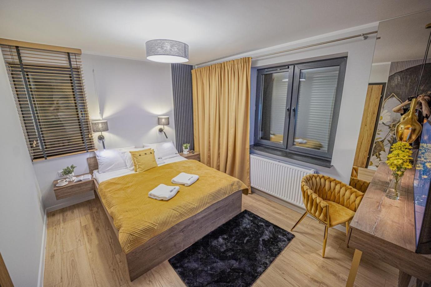 Apartament W Cieplicach Platinium Еленя-Гура Экстерьер фото