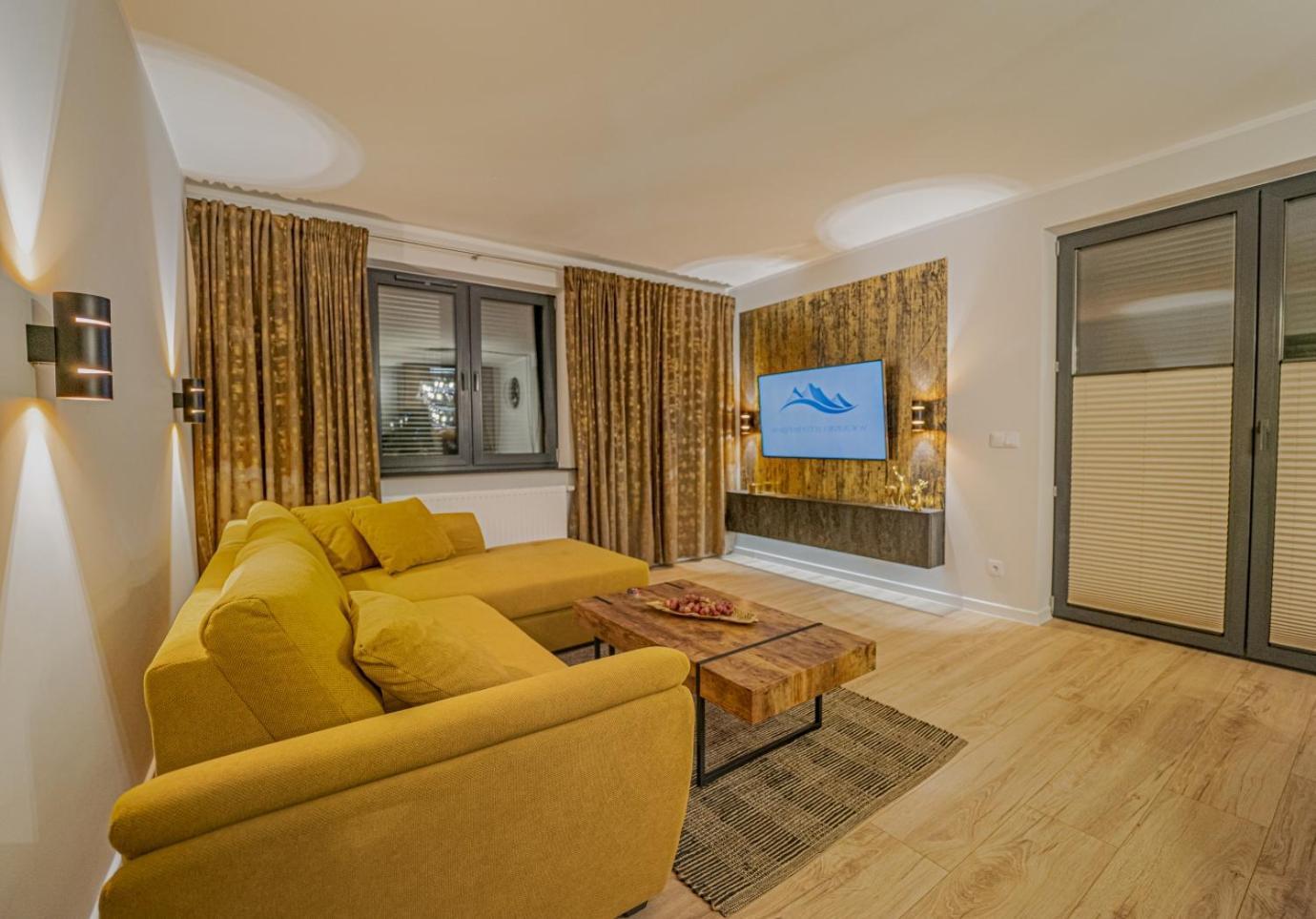 Apartament W Cieplicach Platinium Еленя-Гура Экстерьер фото